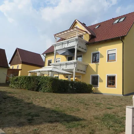 Pension-gästehaus Küblböck 2* Neualbenreuth